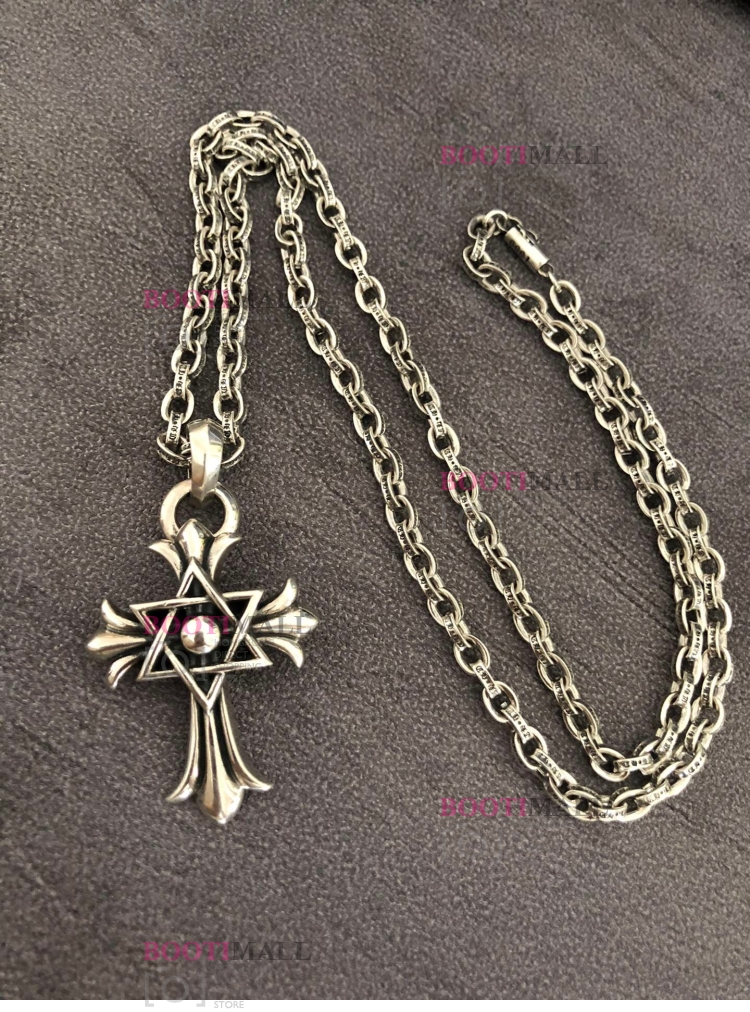  ũ Chrome hearts